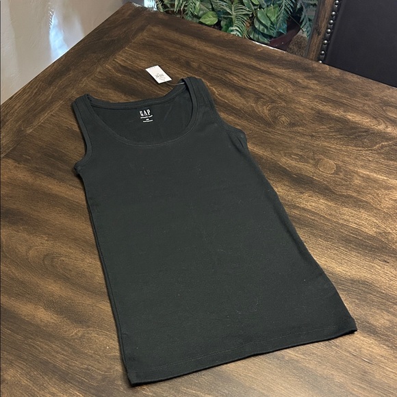 GAP Black Tank Top for Women - Picture 5 of 11